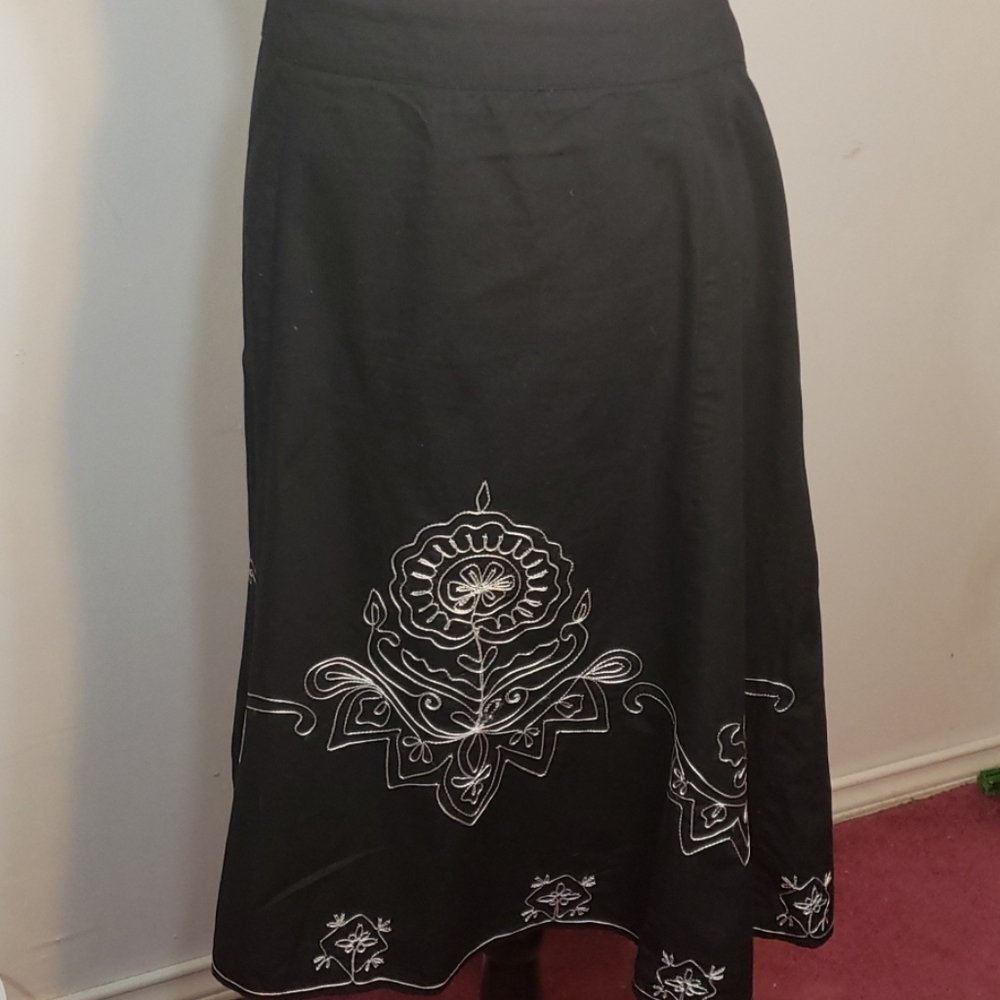 R.Q.T Black Skirt sz 14